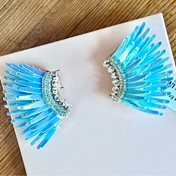 πΊπHPππΊ NWT Mignonne Gavigan Mini Madeline Earrings Metallic Blue - Picture 9 of 16